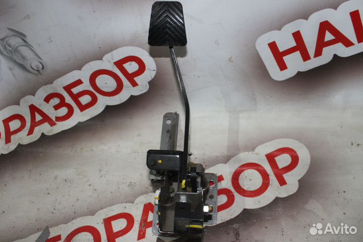 Педаль kia rio 3
