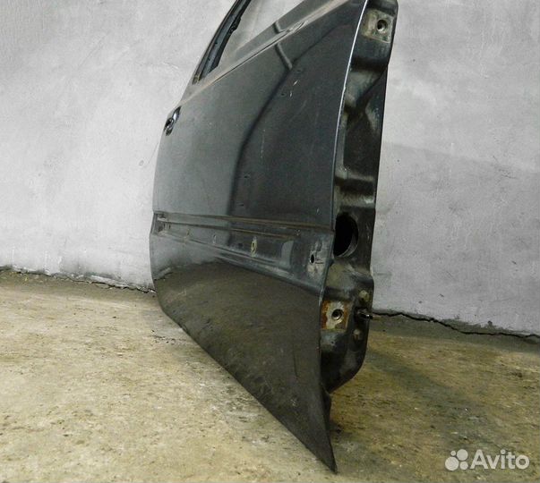 Дверь передняя правая VW Vento