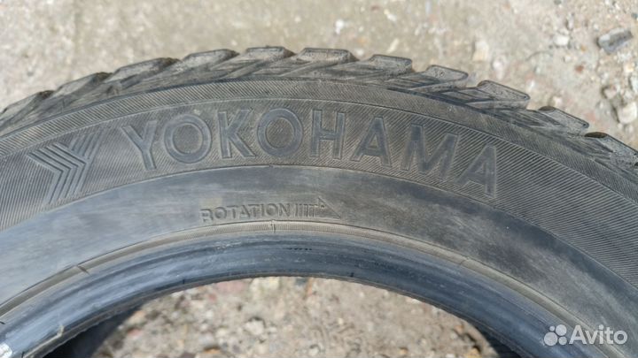 Yokohama Ice Guard Stud IG55 235/55 R17