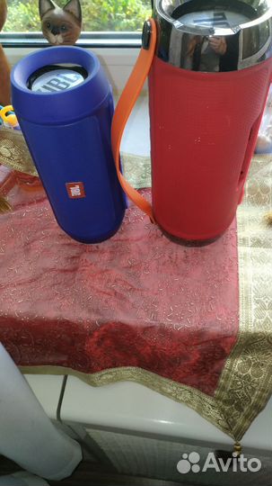 Колонки JBL лотом