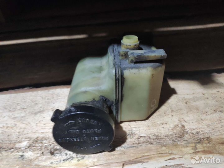 Бачек Гура Мазда 6 GG