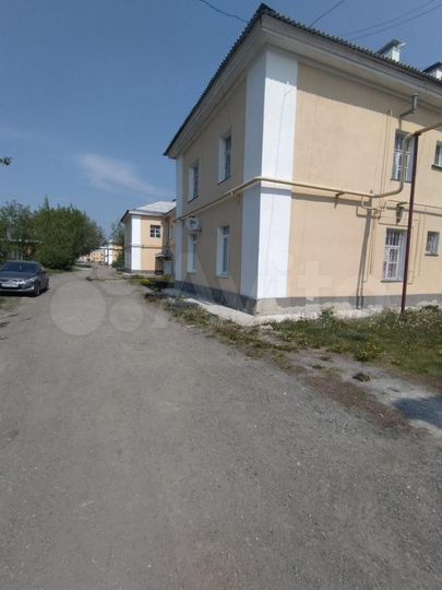 2-к. квартира, 55 м², 1/2 эт.