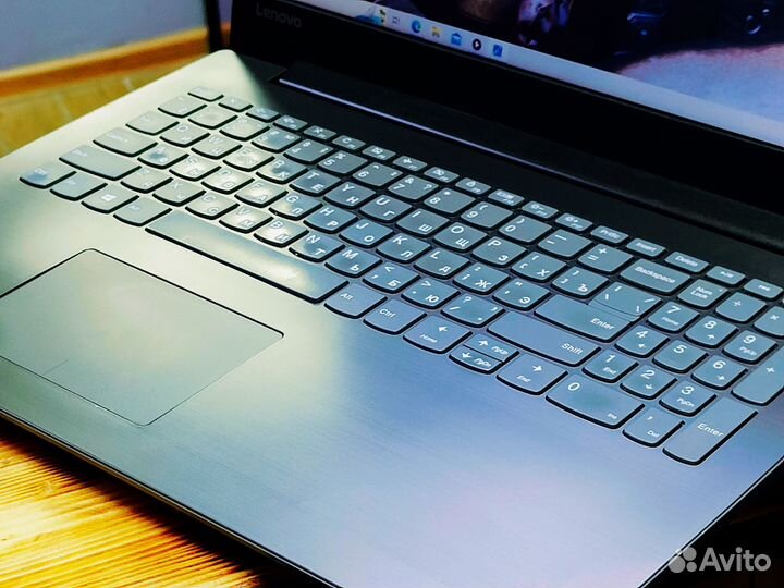 Мощный ноутбук Lenovo/ Intel Core i7/ Radeon 530