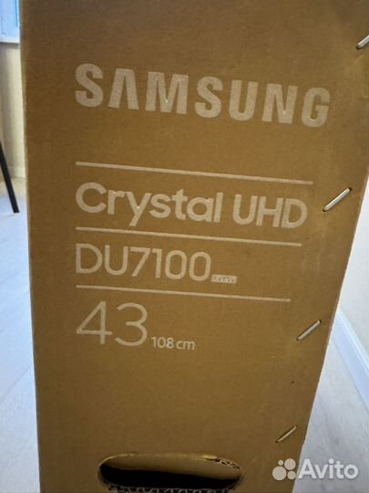Samsung DU7100 UE43DU7100U 43 дюйма
