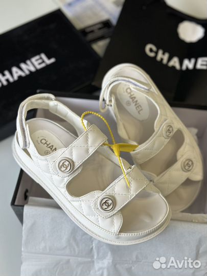 Кожаные сандалии chanel