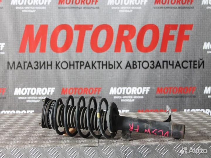 Стойка передняя правая Мазда Демио DY3W А058