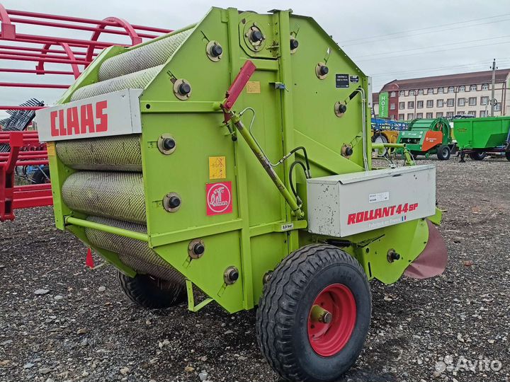 Пресс-подборщик Claas Rollant 44, 2000