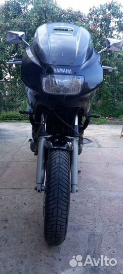 Yamaha XJ 900