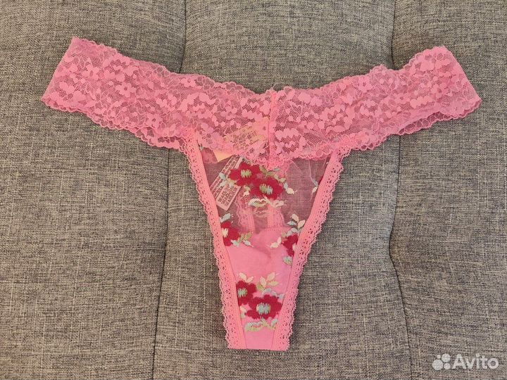 Victoria secret стринги М