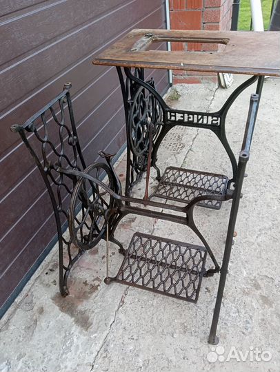 Станина чугун зингер