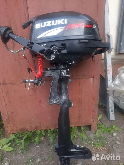 Продам казанку м (метла ) с булями и мотор сузуки