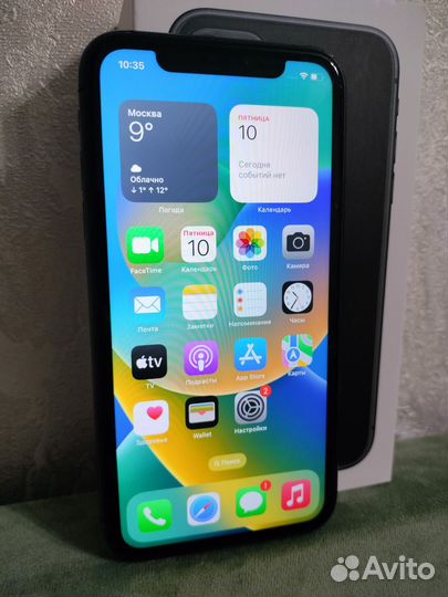 iPhone 11, 64 ГБ