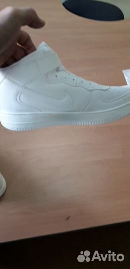 Продам кроссовки nike AIR force