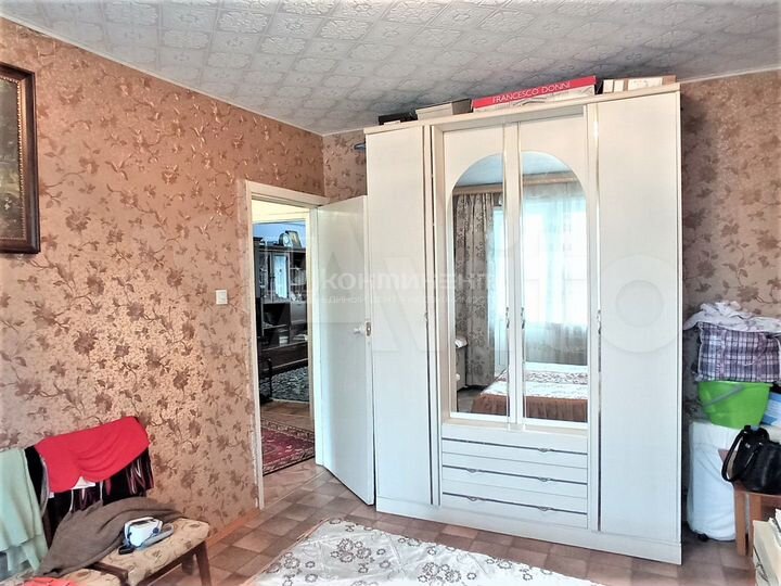 4-к. квартира, 60 м², 4/5 эт.