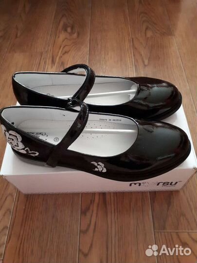 Туфли для девочки