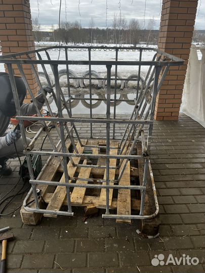 Кормушка для сена