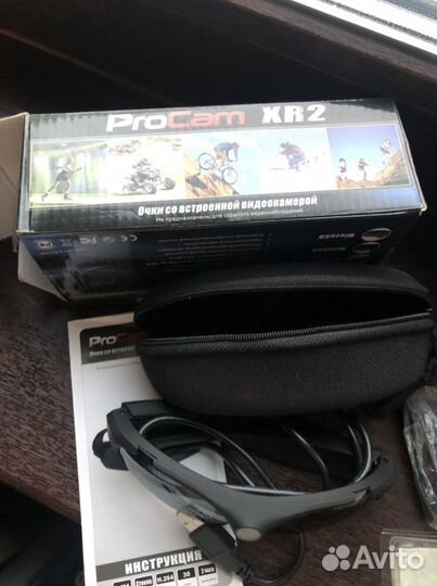 Очки со встроенной выдеокамерой