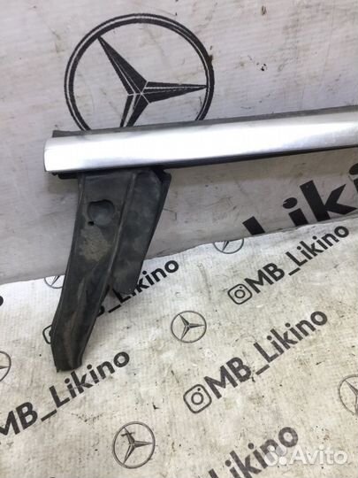 Молдинг стекла передний правый Mercedes Cl-Класс