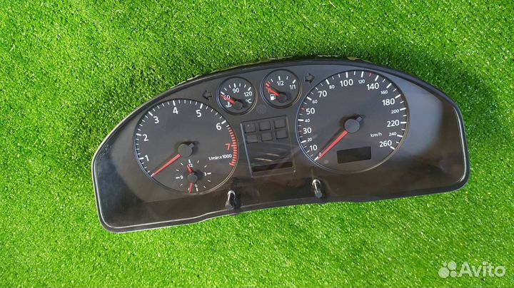 Спидометр Audi A4 B5