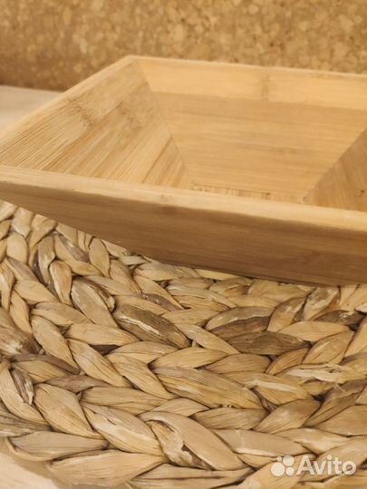 Деревянная тарелка