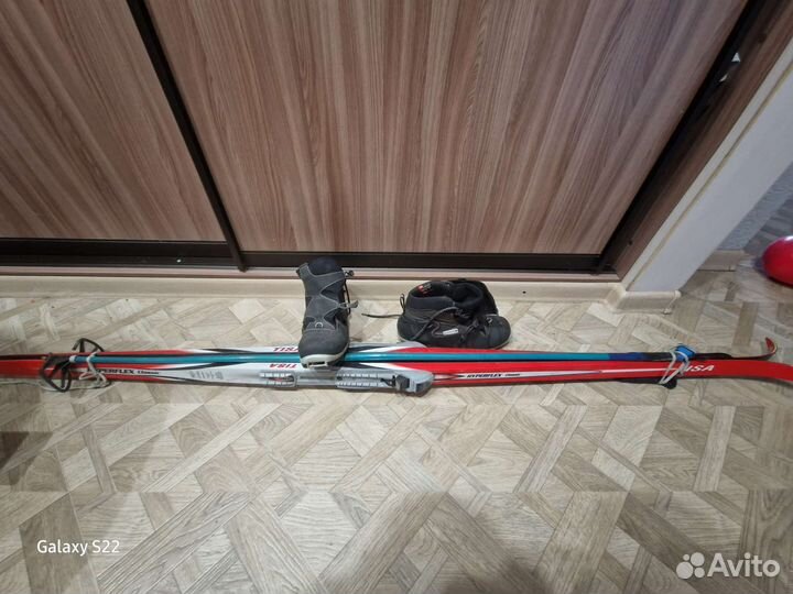 Беговые лыжи