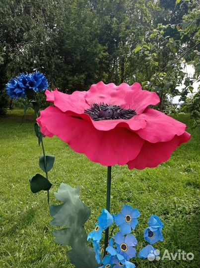 Композиция из ростовых цветов