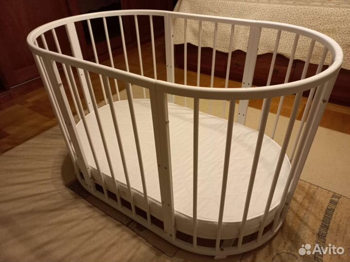 Детская кровать с матрасом