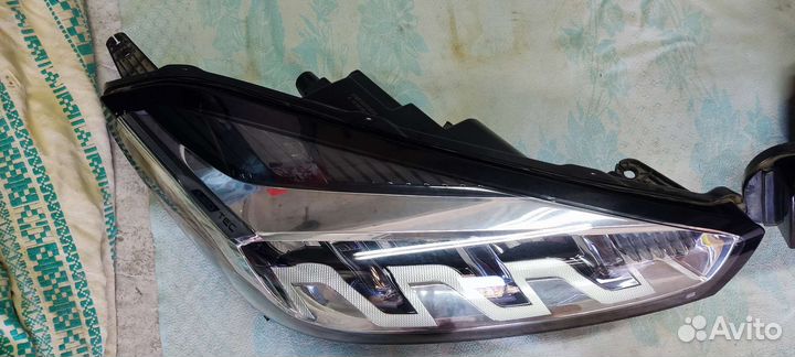 Фары передние Chery Tiggo 8