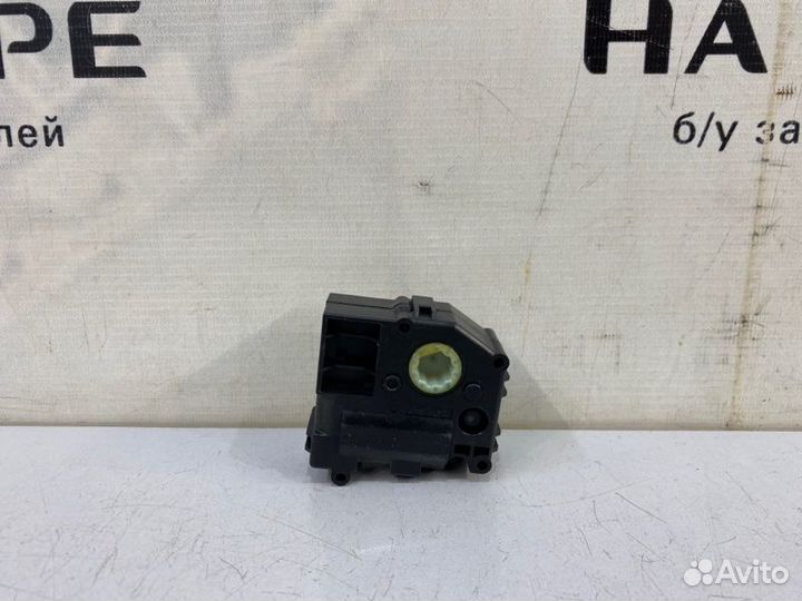 Сервопривод заслонки отопителя Lexus Lx450D 3 2017