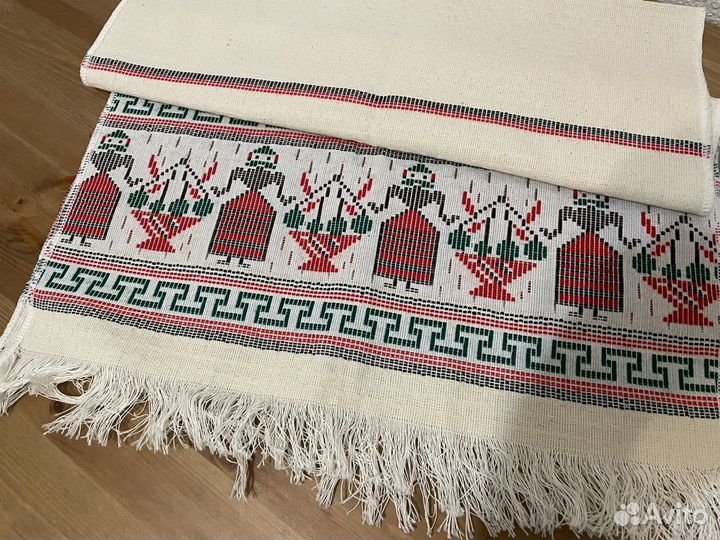 Скатерть, дорожка с вышивкой, лен