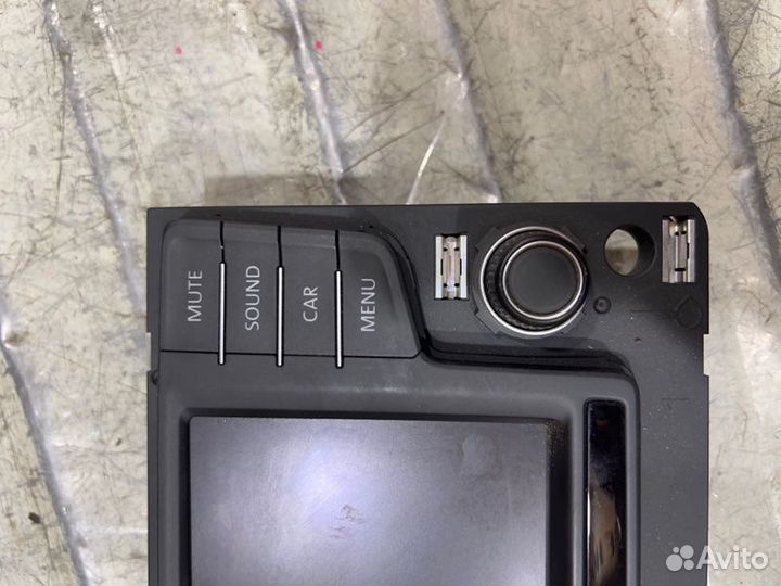 Информационный дисплей Volkswagen Passat B8 CZD