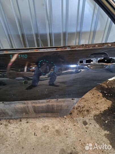 Дверь задняя левая на Mercedes W140