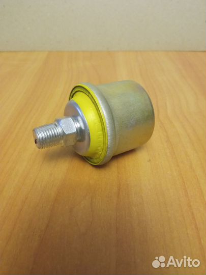 Датчик давления масла на Волга,Газель,УАЗ,23.3829