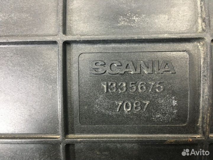 1335674 Корпус воздушного фильтра