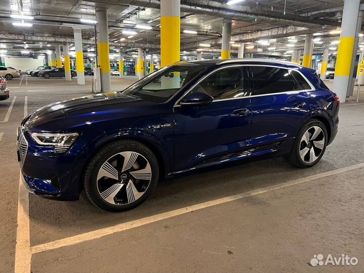 Audi e-tron AT, 2021, 16 000 км