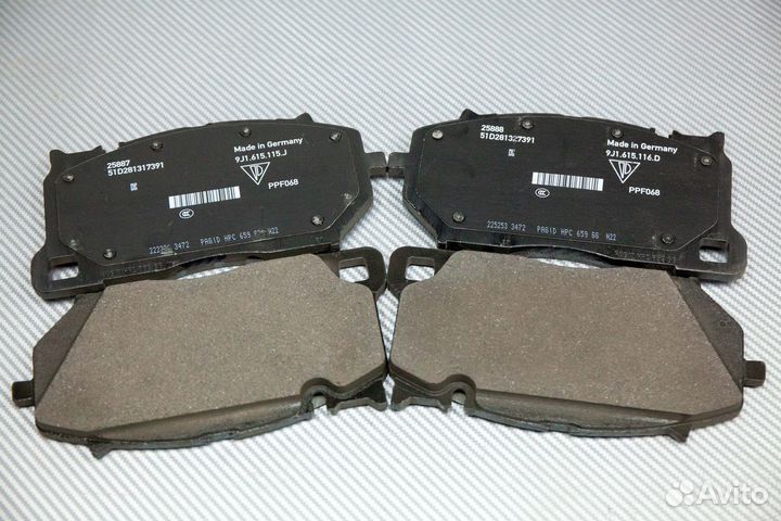 Тормозные колодки CCB Porsche, передние