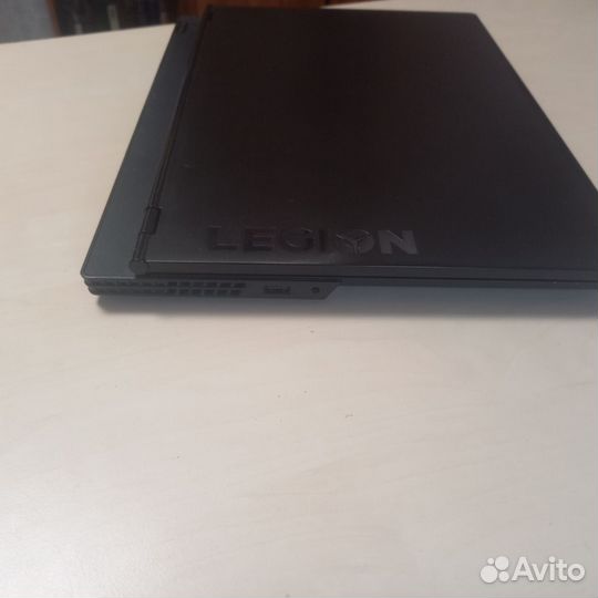 Игровой ноутбук Lenovo Legion Y530-15ICH