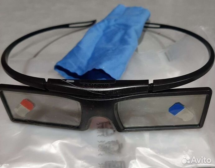 Очки для просмотра 3D