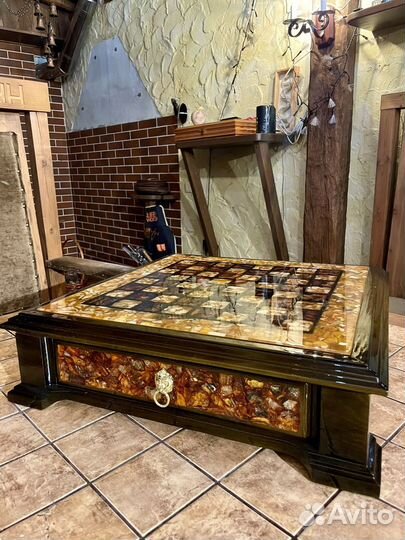 Шахматы ручной работы из Янтаря