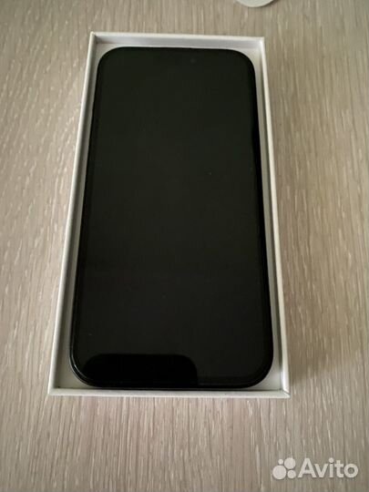 iPhone 15, 128 ГБ