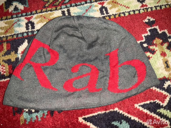 Шапка rab