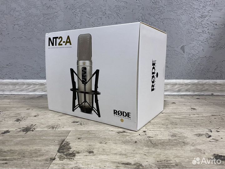 Студийный микрофон Rode NT2-A