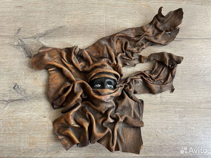 Маска из натуральной кожи. каир