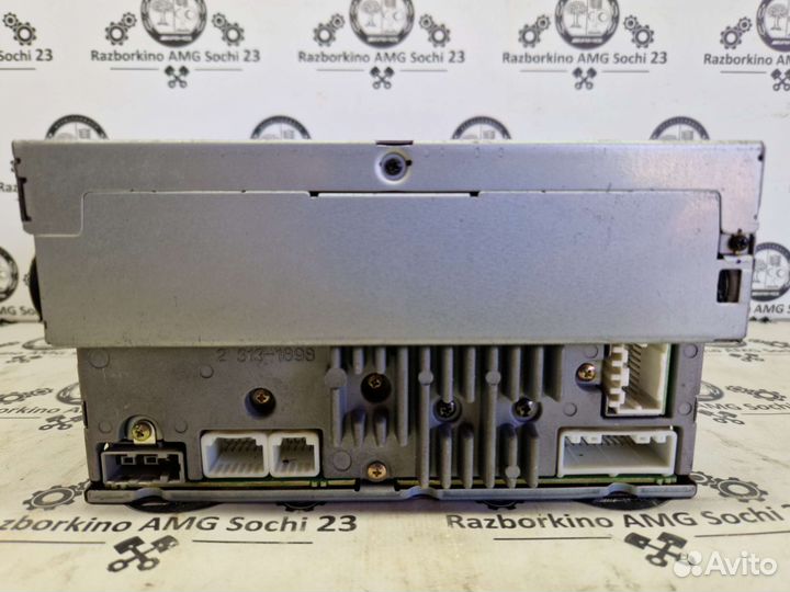 CD-чейнджер для Nissan Fuga Y50