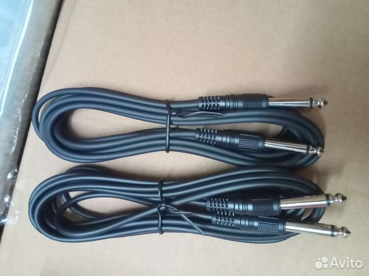 2 гитарных провода
