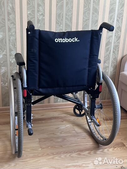 Инвалидная коляска