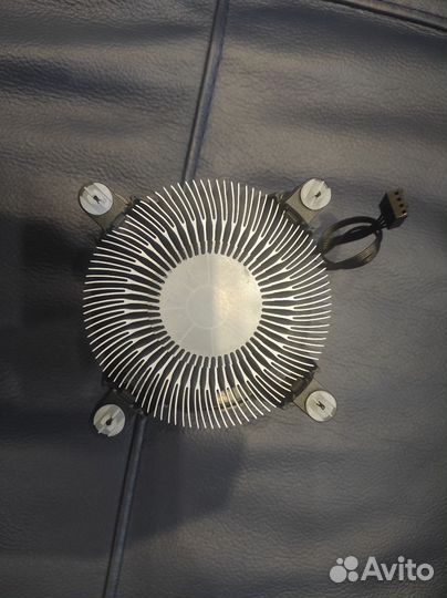 Процессор для компьютера I3-10105 и кулер