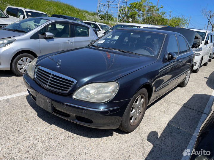 В разборе из Японии Mercedes Benz W220 S500L