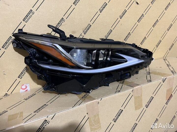 Фара правая Lexus Es 7