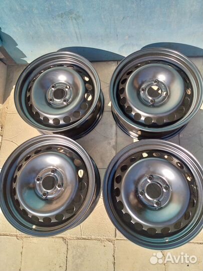 Диски R15 4/100 Веста, Логан (новые)